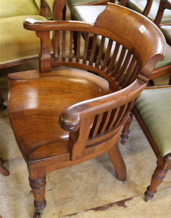 Desk chair
